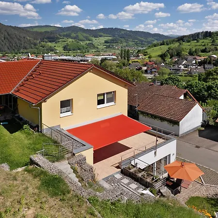 Rebenrain, 80qm Апартаменты Steinach (Baden-Wurttemberg)
